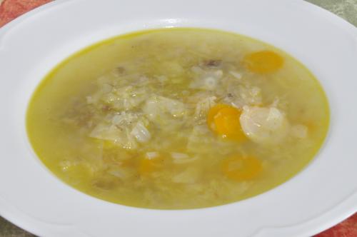 Jak uvařit šči z čerstvého zelí ? Snadné recept, připravený za 30 - 45 minut